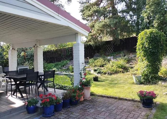 Guest house Huone Lintukodossa Helsinki